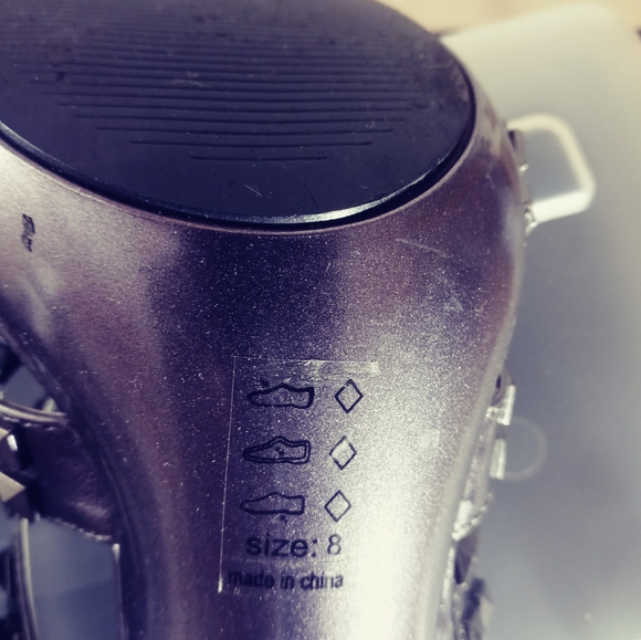 Michael Antonio Women's Silver Heels - Picture 8 of 10